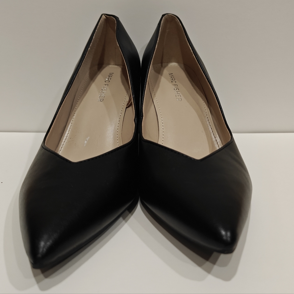Marc Fisher Size 8M Black Heels